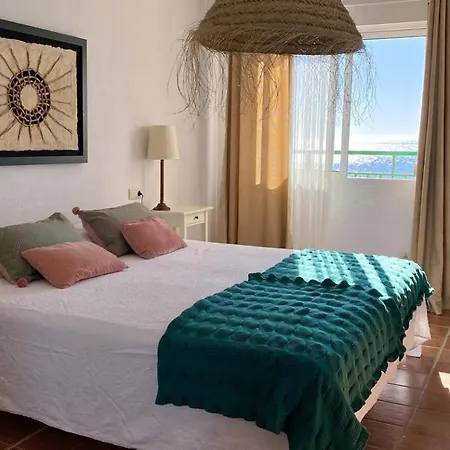 Tuhome Sea Side Апартаменты