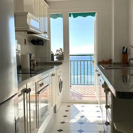 Апартаменты Tuhome Sea Side